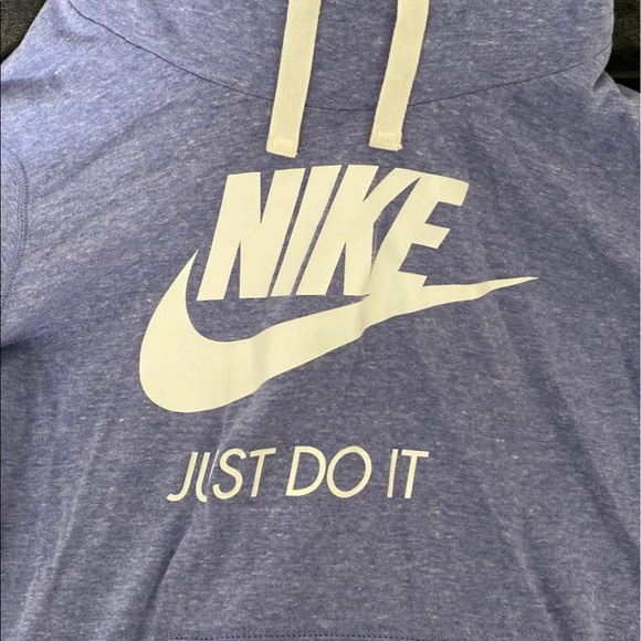 Nike Hoodie - Picture 3 of 5